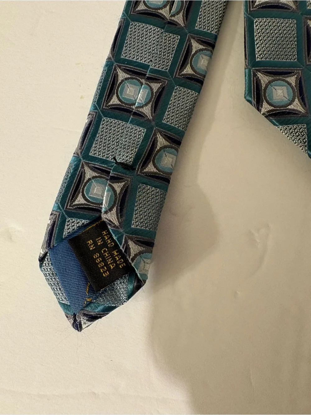 Vintage Alexander Julian COLOURS 100% Silk Tie Teal Blue Gray Geometric 80s 90s